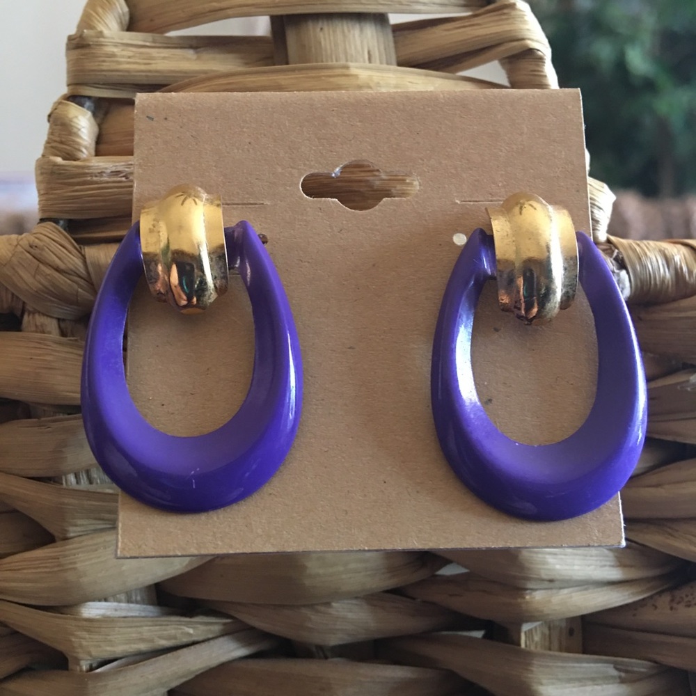 Vintage 80s purple and gold pierced earrings